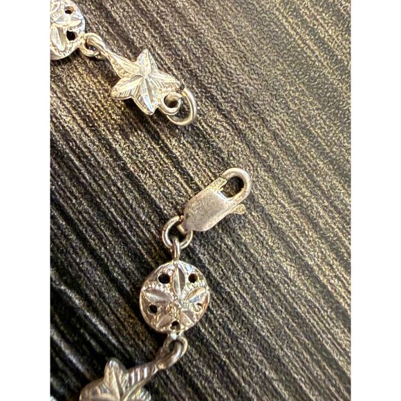 Vintage 925 Sterling Silver Seashell, Starfish, & Sand Dollar Charm Bracelet - Picture 2 of 4